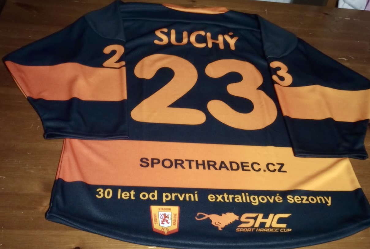 Pavel Suchý - Speciální dres Sport Hradec Cup Teamu k výročí 30 let od první Extraligové sezóny v Hradci Králové fotka