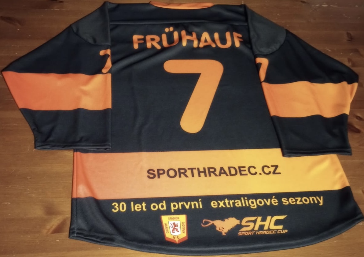 Peter Frühauf - Speciální dres Sport Hradec Cup Teamu k výročí 30 let od první Extraligové sezóny v Hradci Králové photo